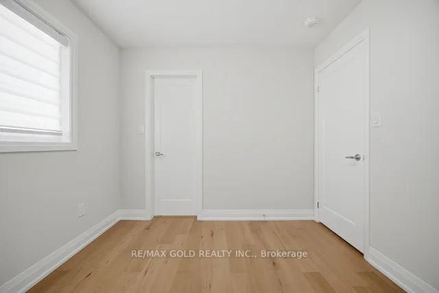 7334 Lowville Heights • Mississauga, ON photo 26