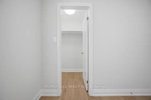 7334 Lowville Heights • Mississauga, ON photo 27