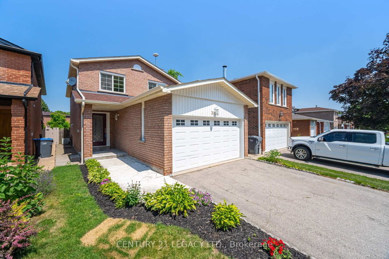 3182 Bracknell Crescent