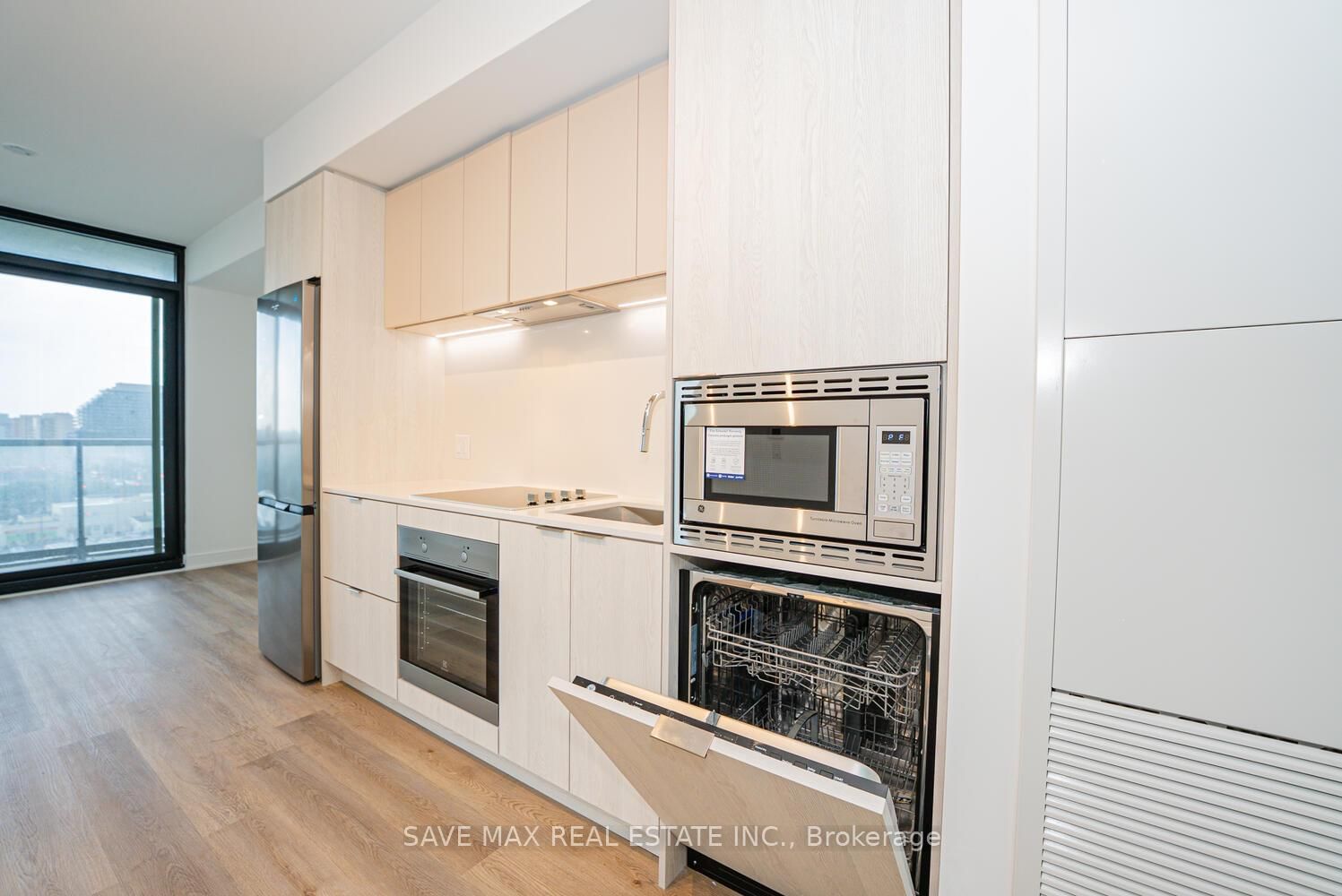 86 Dundas Street E • #916 • Mississauga, ON photo 13