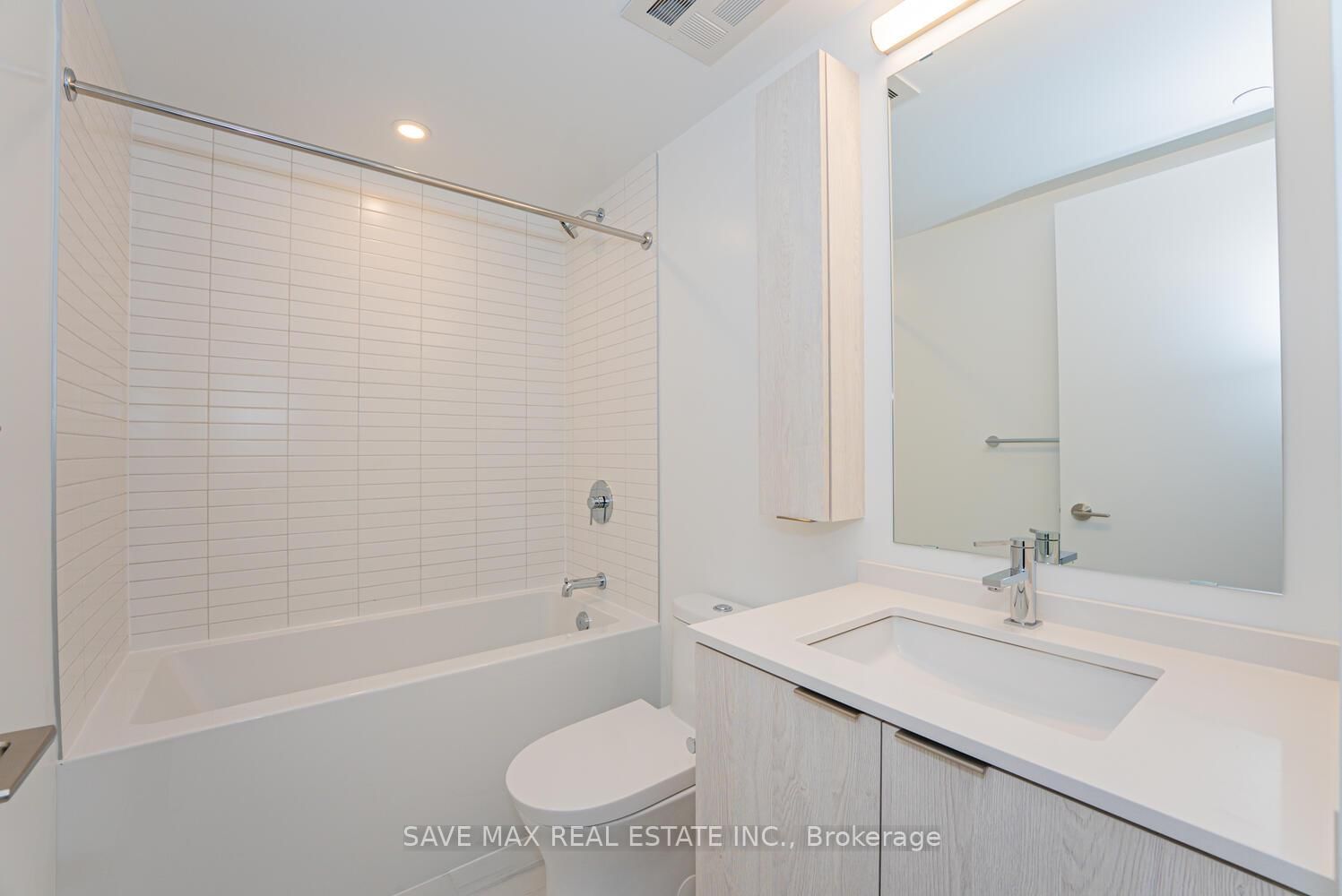 86 Dundas Street E • #916 • Mississauga, ON photo 19