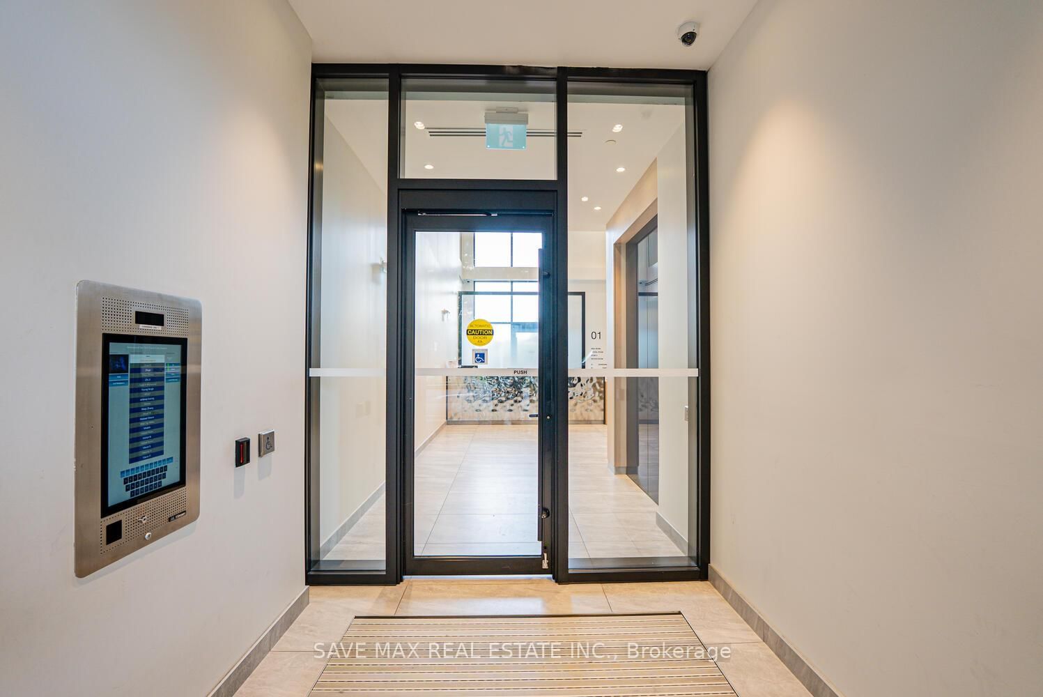 86 Dundas Street E • #916 • Mississauga, ON photo 4