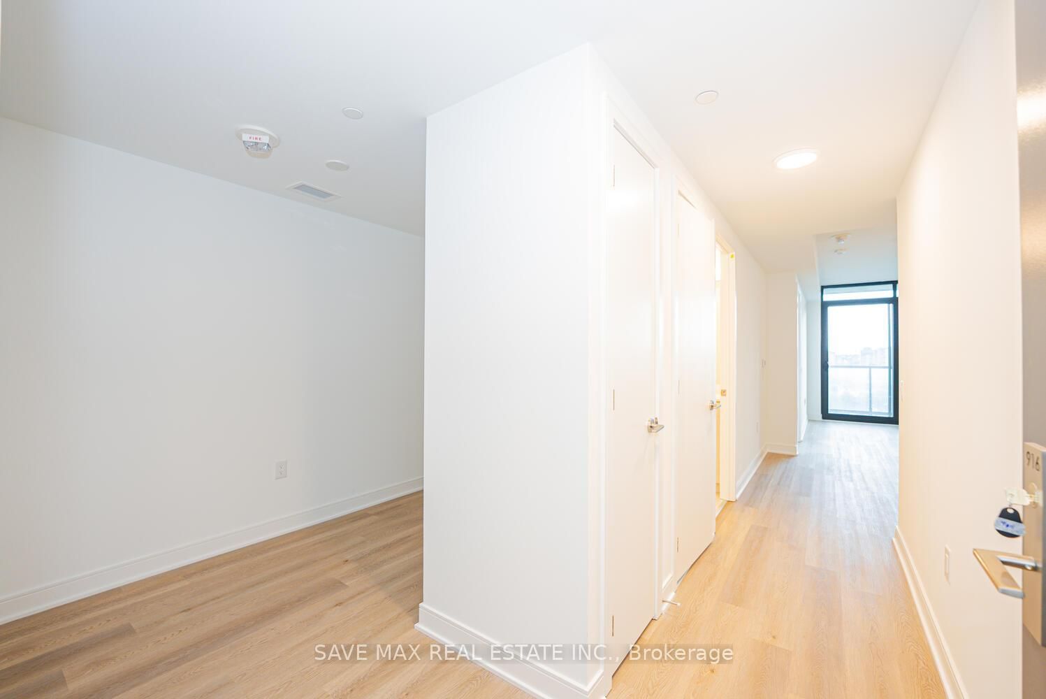 86 Dundas Street E • #916 • Mississauga, ON photo 8