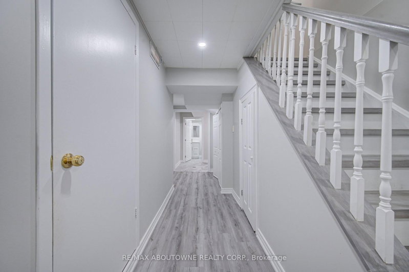 1140 Avondale Oakville,ON L6H 5L3 — Photo 24