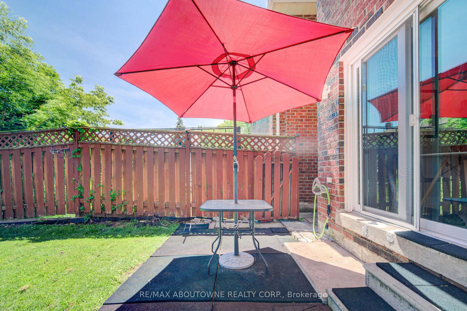 1140 Avondale Drive • Oakville, ON photo 34