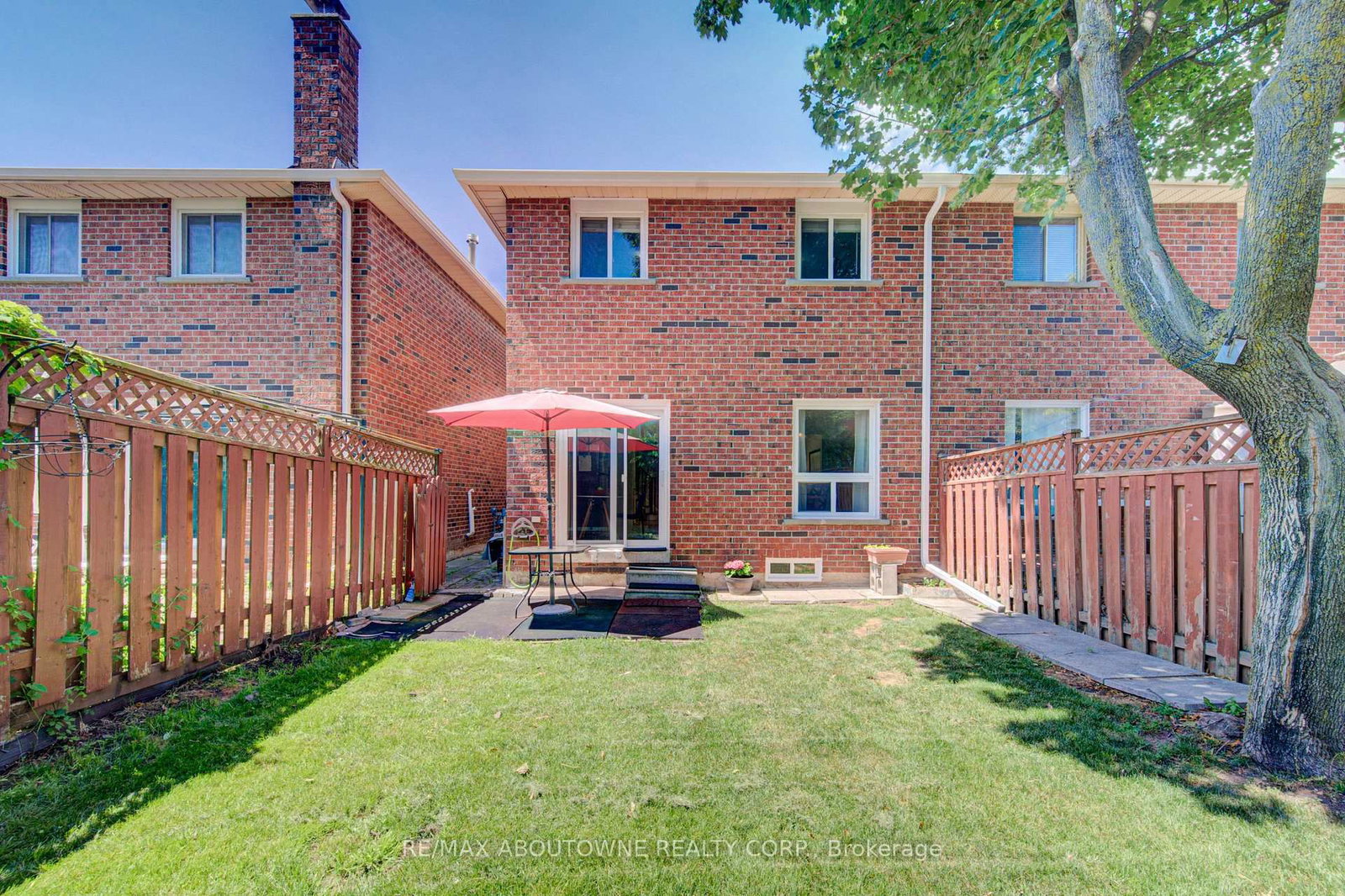 1140 Avondale Drive • Oakville, ON photo 37
