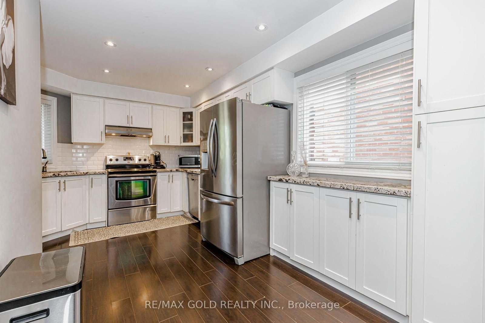 7 Clipstone Court • Brampton, ON photo 14