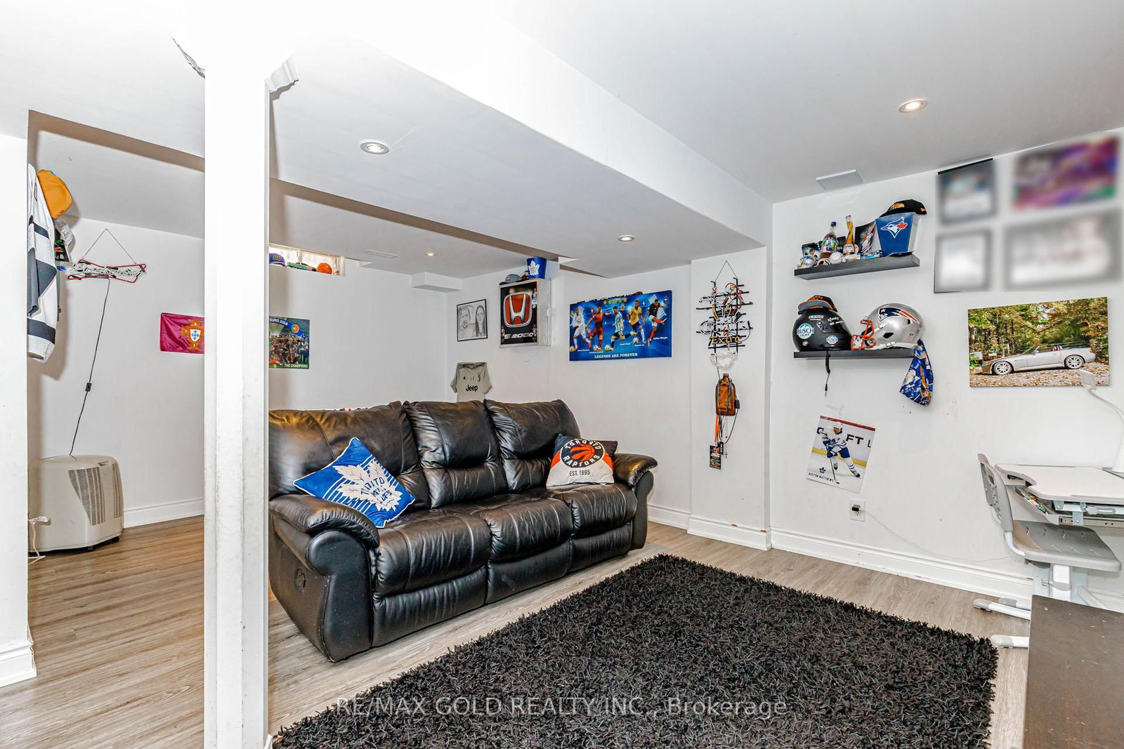 7 Clipstone Court • Brampton, ON photo 39