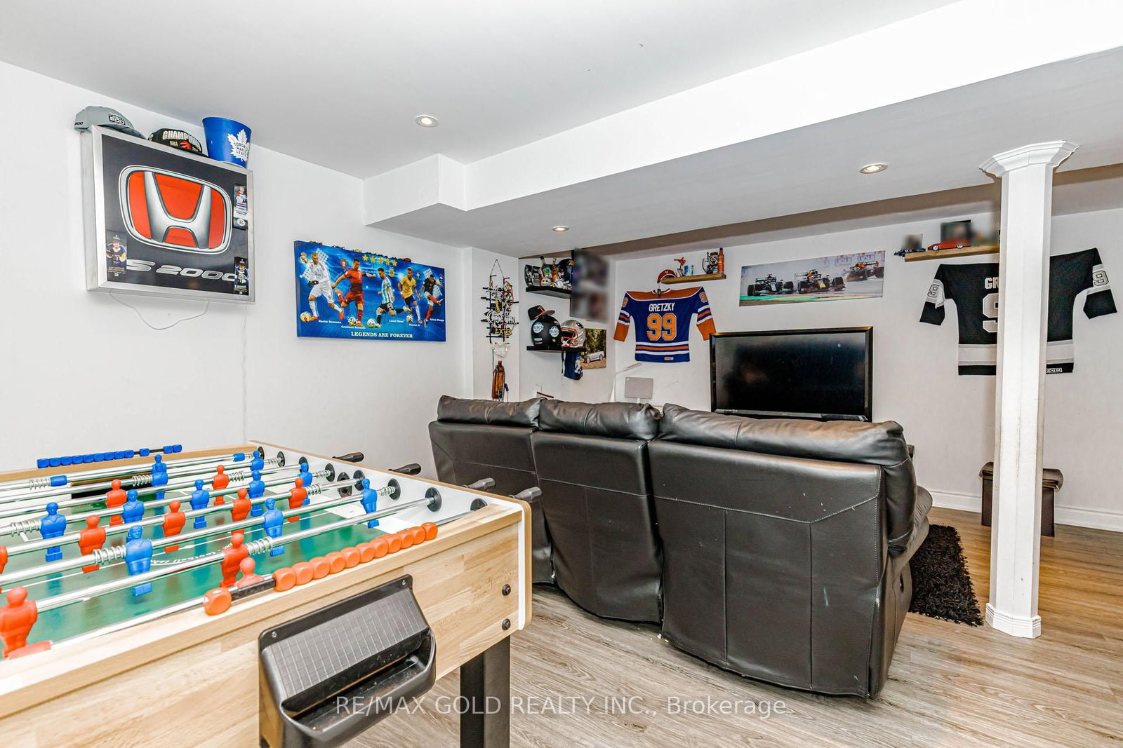 7 Clipstone Court • Brampton, ON photo 42