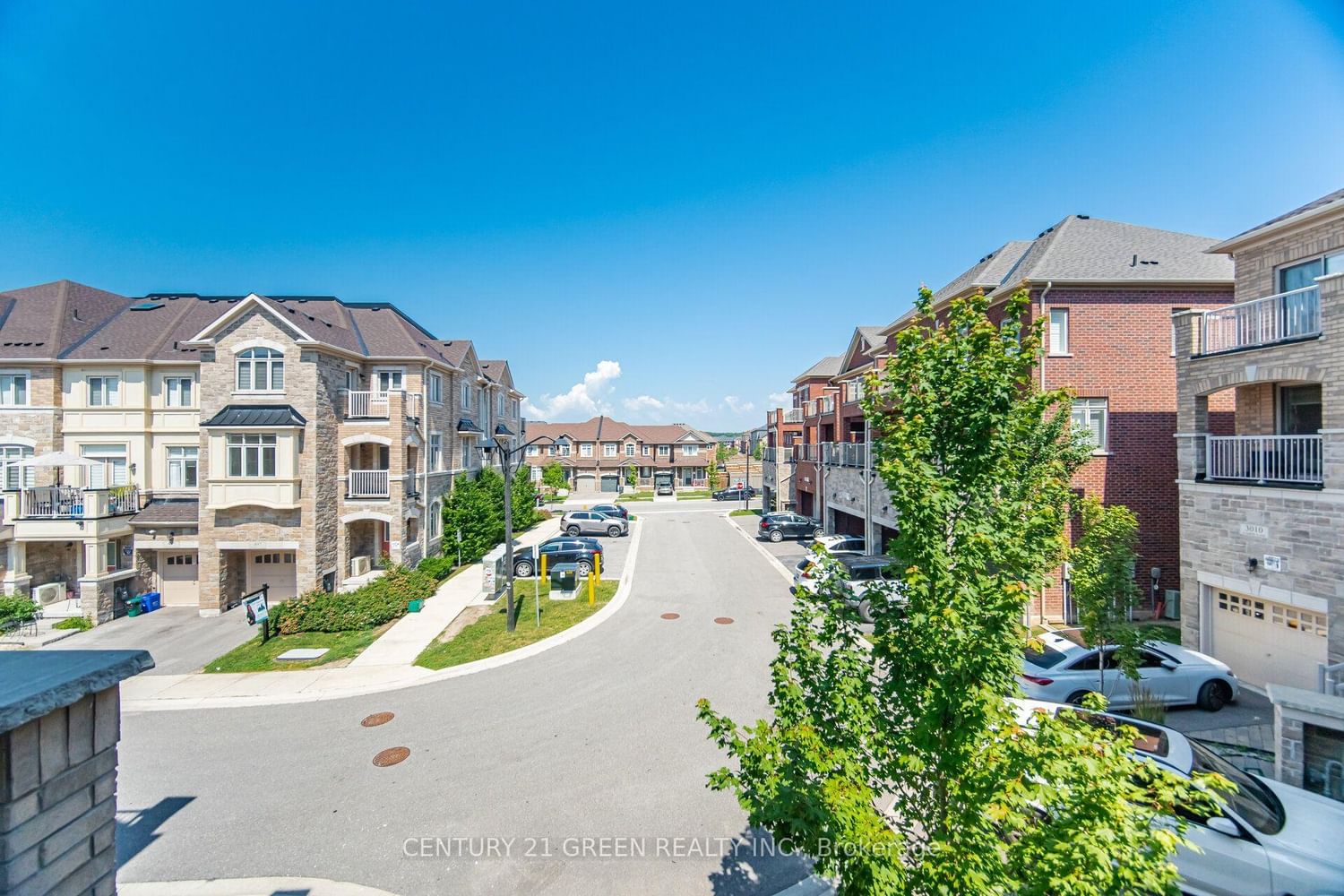 537 Dundas Street E • Oakville, ON photo 24