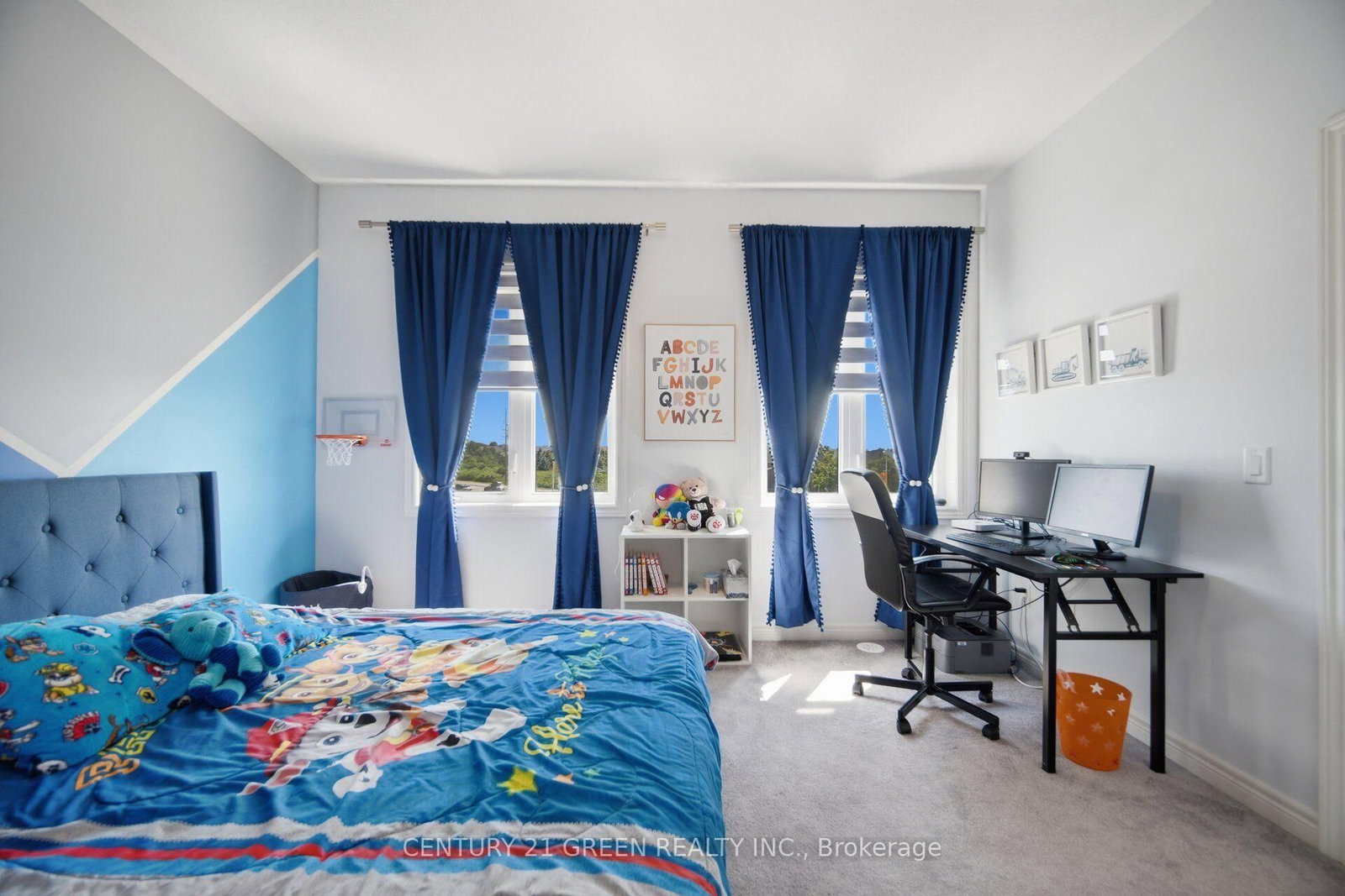 537 Dundas Street E • Oakville, ON photo 41