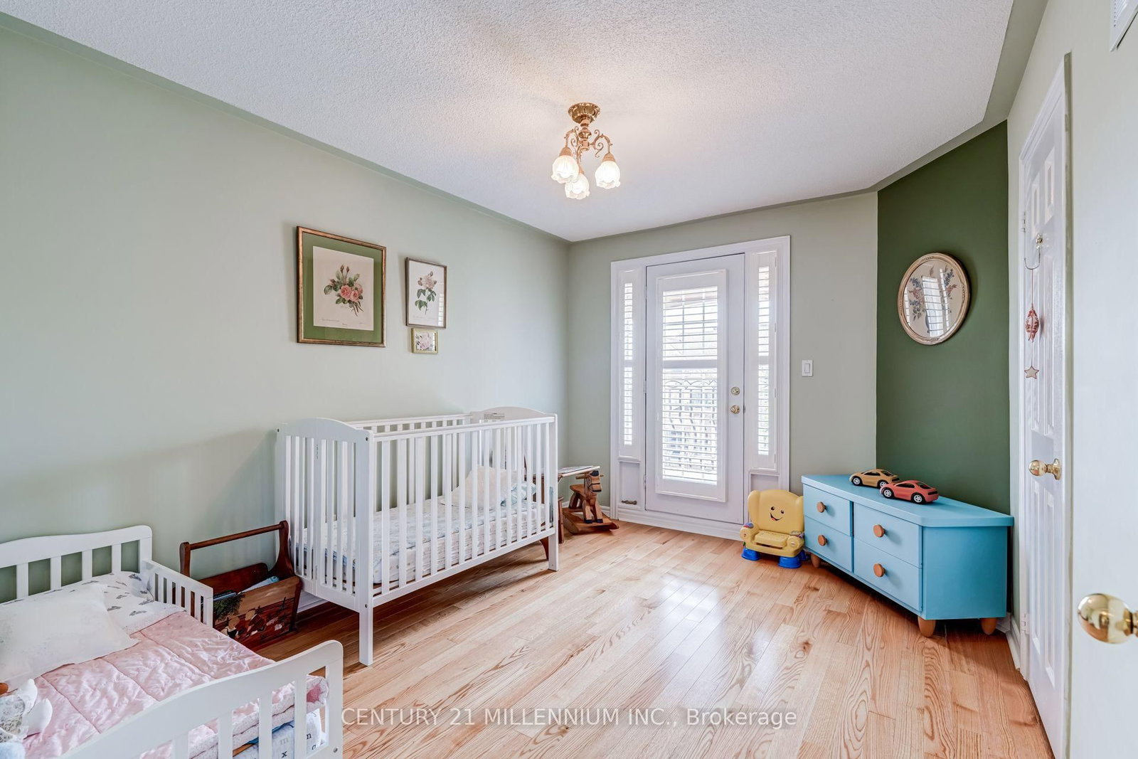 2555 Nichols Drive • Oakville, ON photo 28