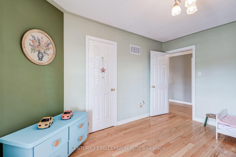 2555 Nichols Oakville,ON L6H 7L3 — Photo 29