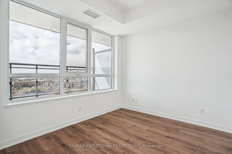 405 Dundas Oakville,ON L6M 4P9 — Photo 21
