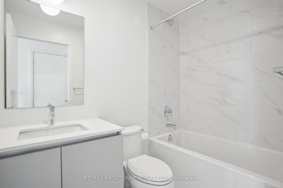 405 Dundas Oakville,ON L6M 4P9 — Photo 27
