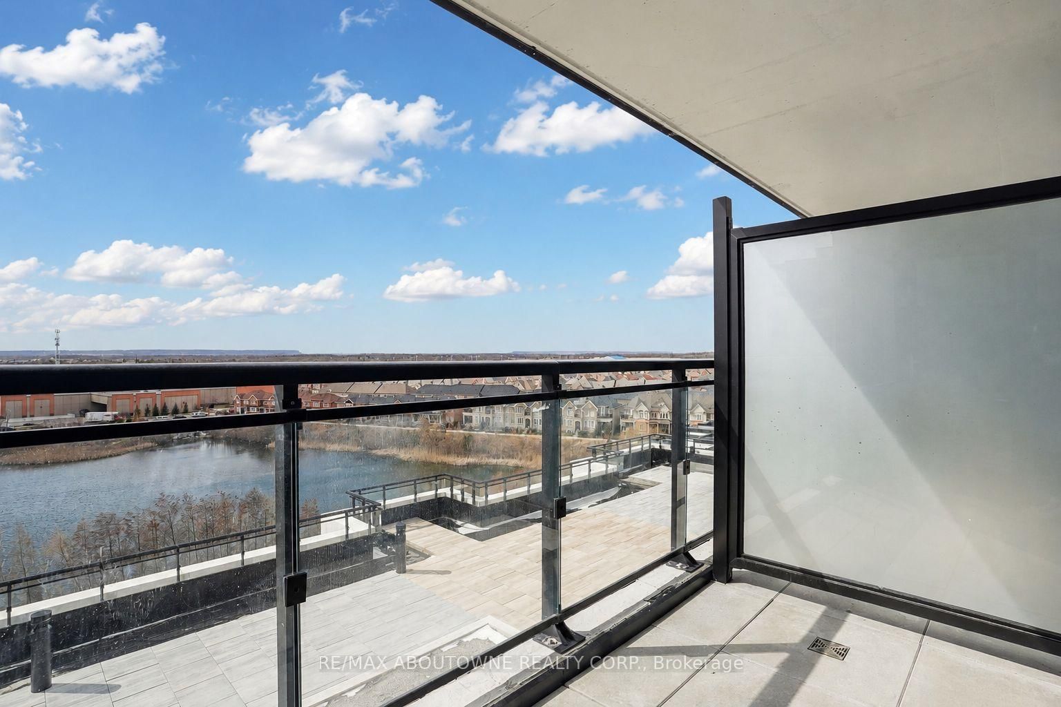405 Dundas Street W • #707 • Oakville, ON photo 29