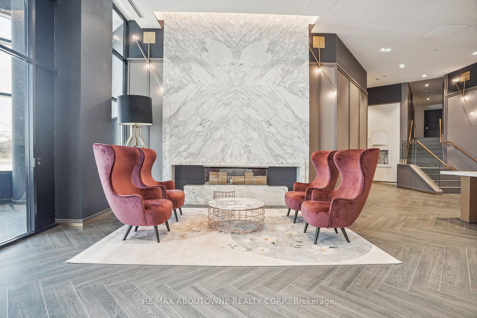 405 Dundas Street W • #707 • Oakville, ON photo 5