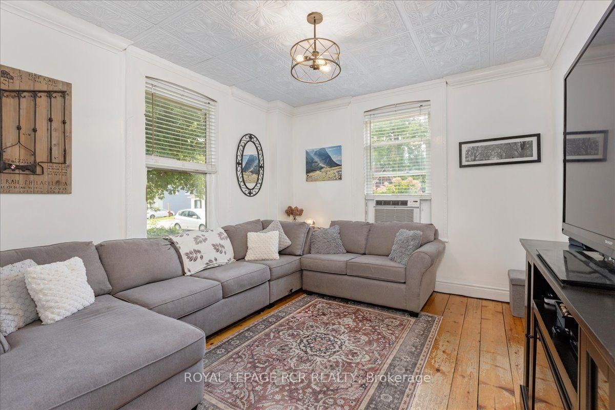 93 Mill Street • Orangeville, ON photo 5