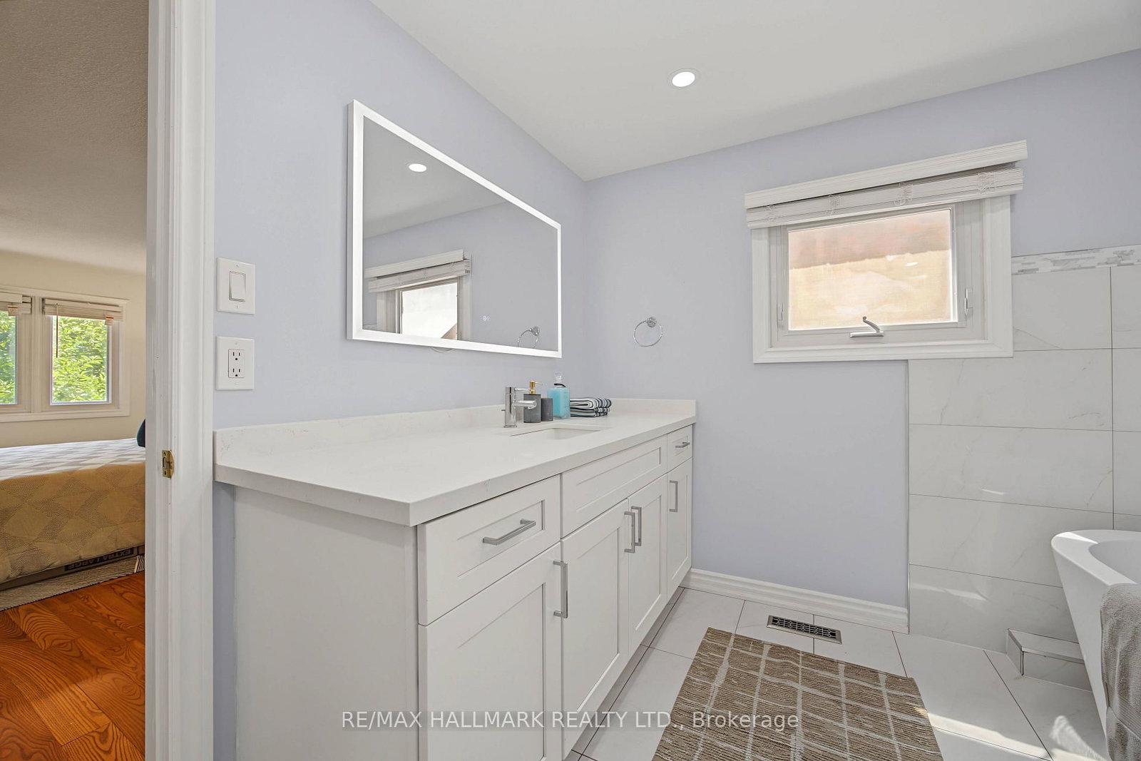 329 Kingsbridge Garden Circle • Mississauga, ON photo 21