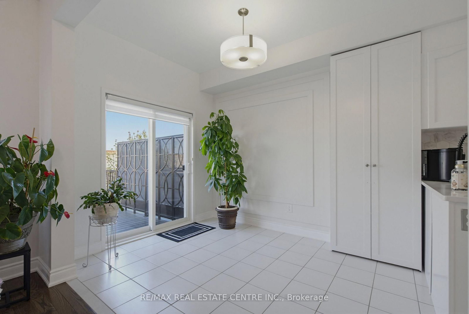 16 Gulfbrook Circle • Brampton, ON photo 11