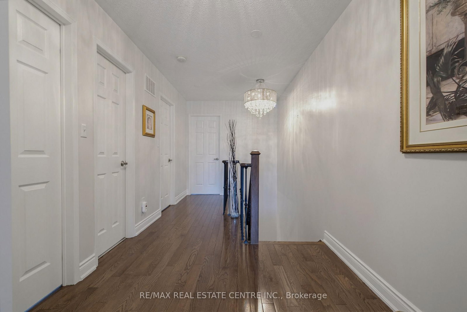 16 Gulfbrook Circle • Brampton, ON photo 16