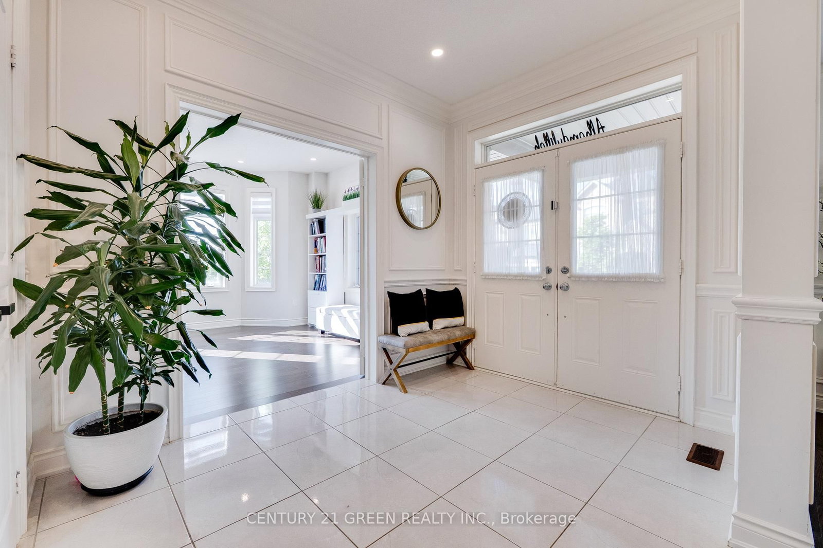 1478 Day Terrace • Milton, ON photo 6