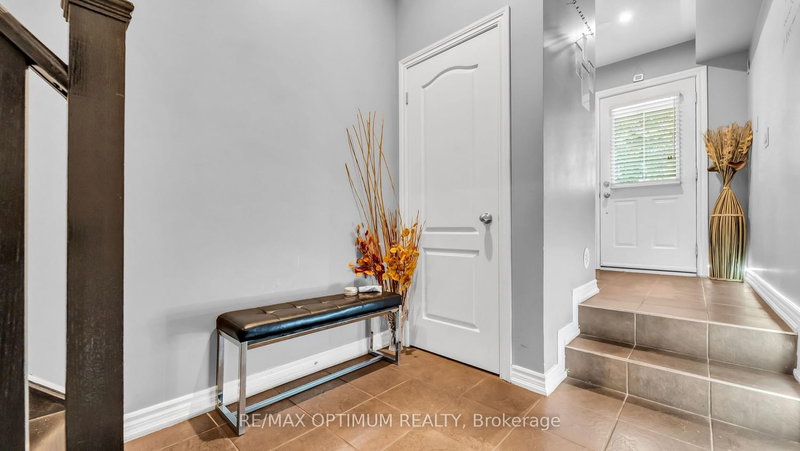 151 Cedar Lake Brampton,ON L6Y 0P9 — Photo 5