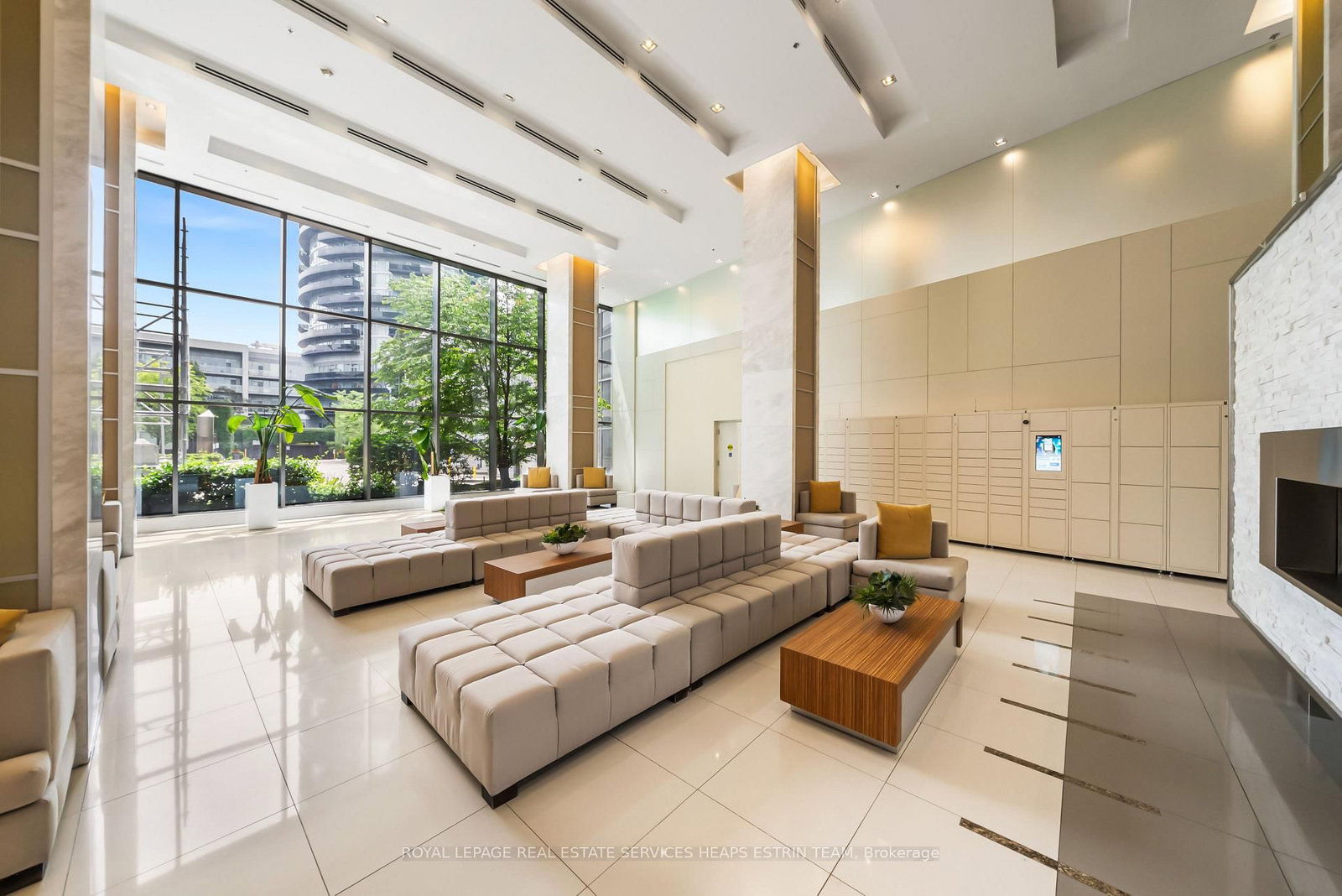16 Brookers Lane • #3301 • Toronto, ON photo 16