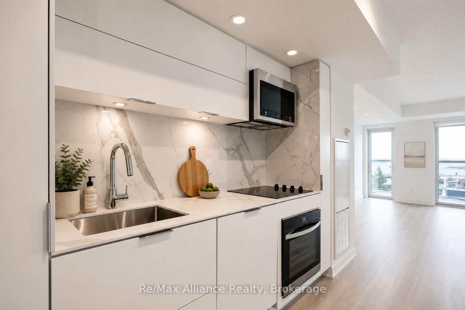 370 Martha Street • #309 • Burlington, ON photo 14