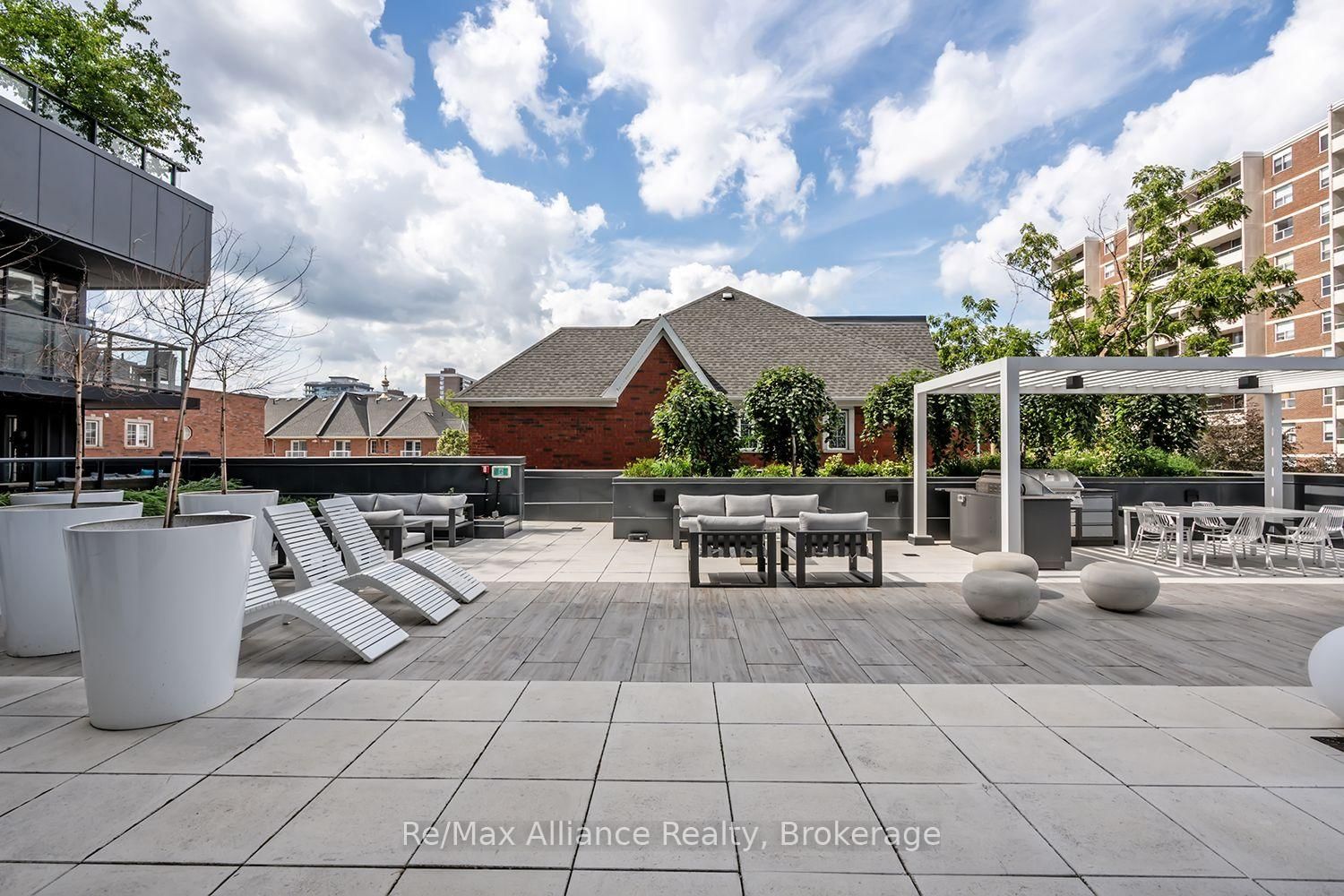 370 Martha Street • #309 • Burlington, ON photo 31