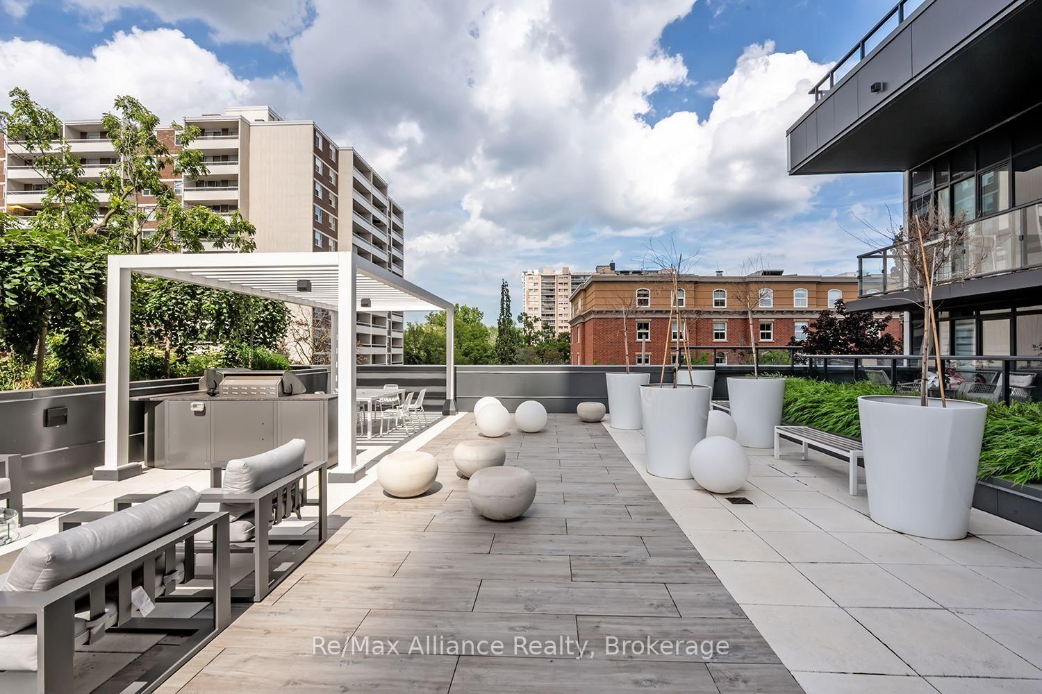 370 Martha Street • #309 • Burlington, ON photo 34