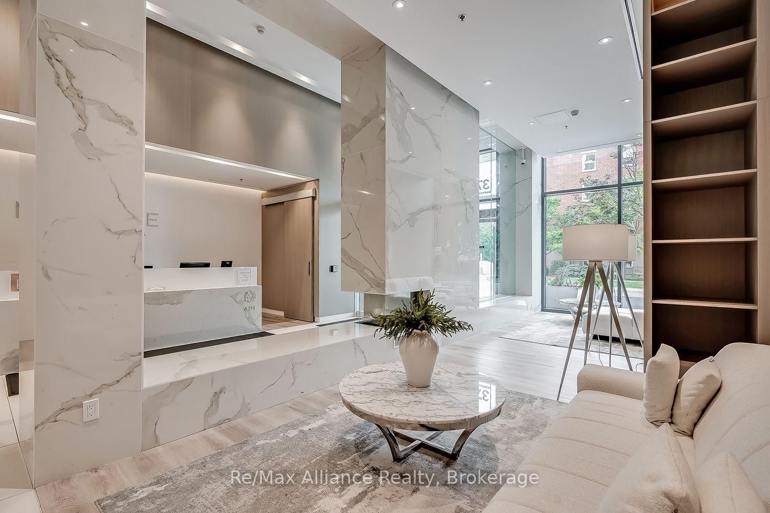 370 Martha Street • #309 • Burlington, ON photo 4
