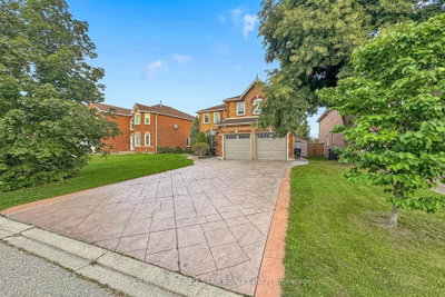 1082 Haydonbridge Court • Mississauga, ON photo 4