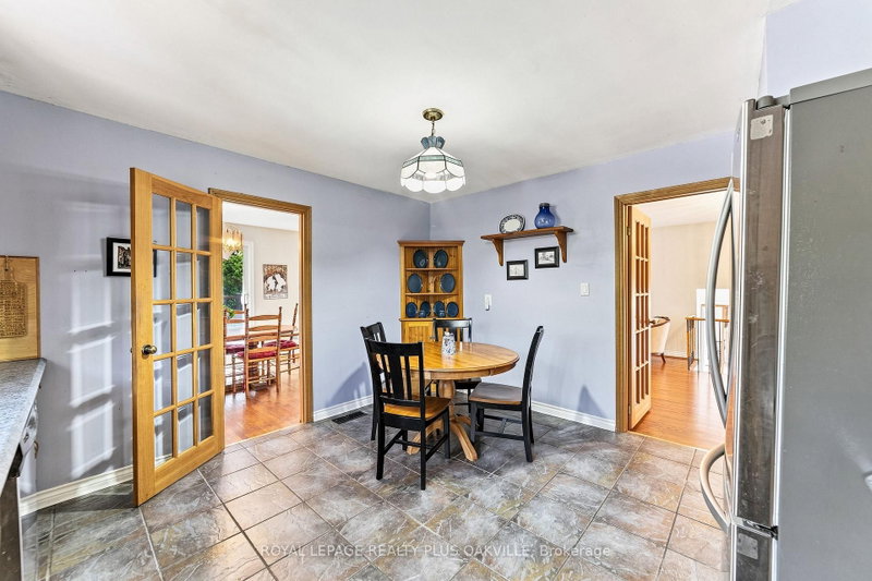 244 Willowridge Oakville,ON L6L 5J2 — Photo 15