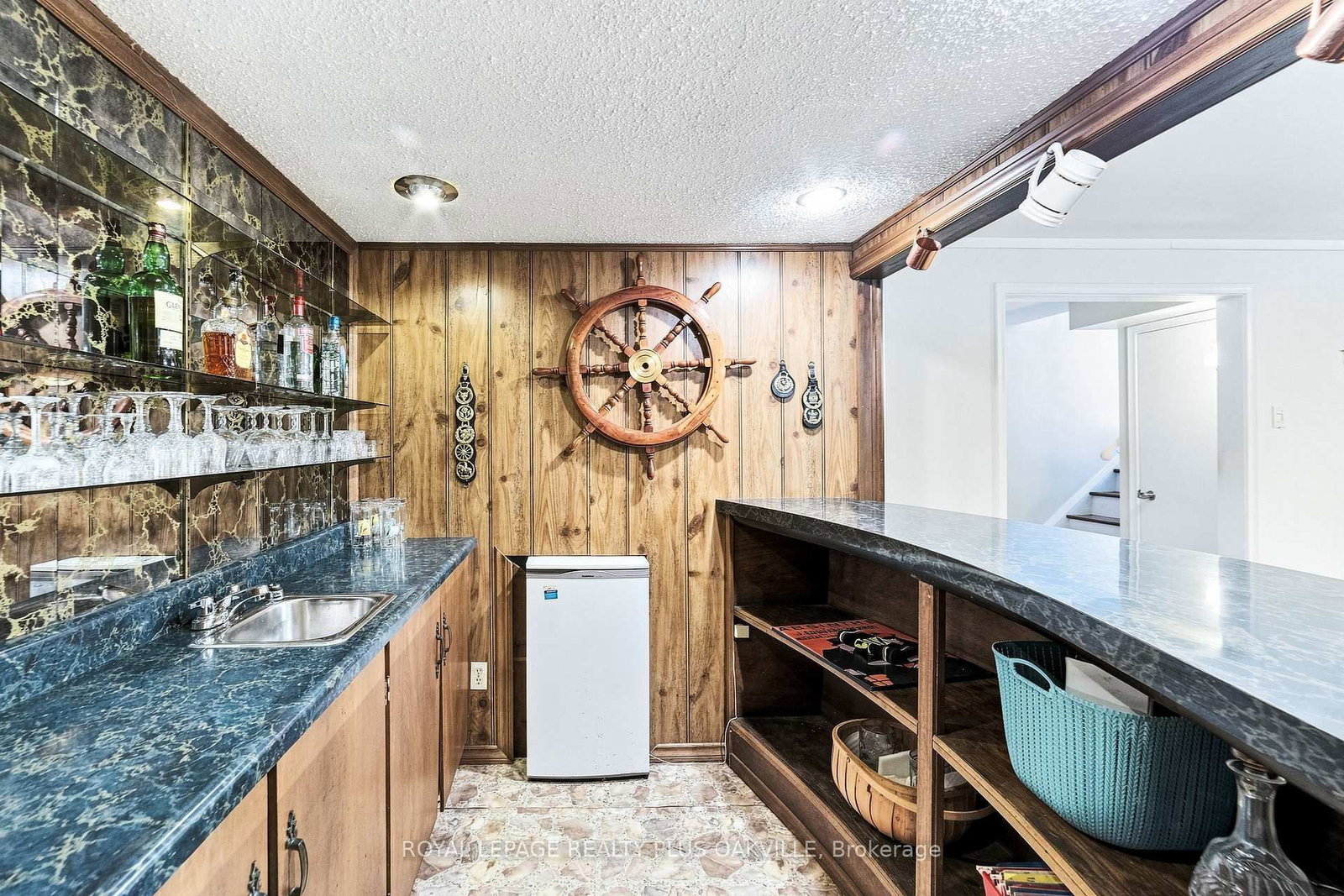 244 Willowridge Court • Oakville, ON photo 32