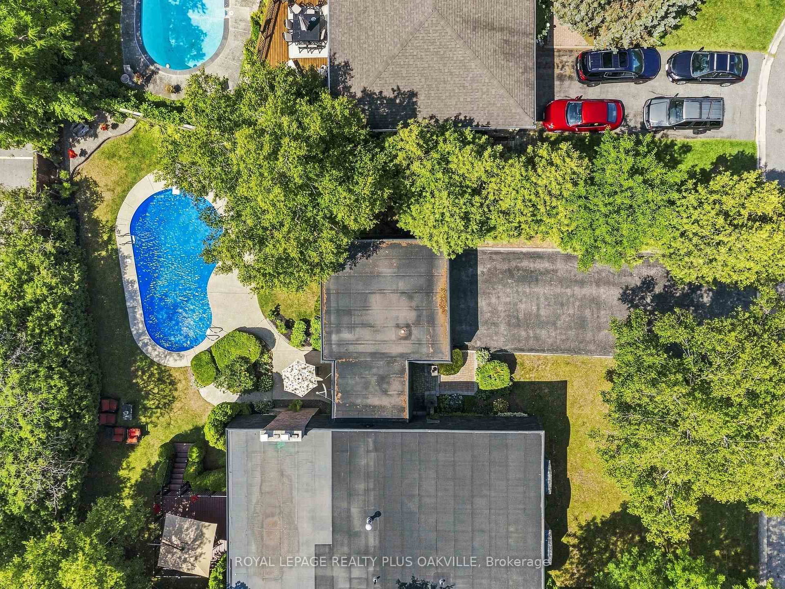 244 Willowridge Court • Oakville, ON photo 44