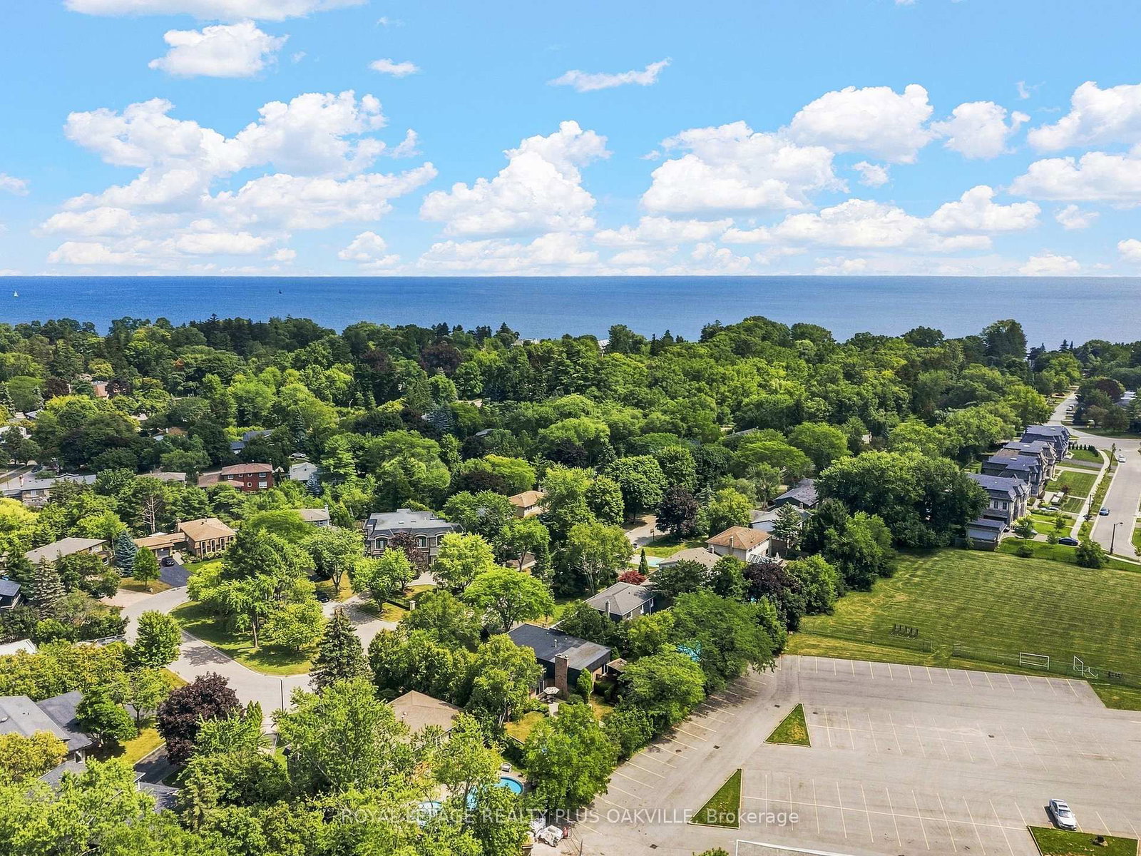 244 Willowridge Court • Oakville, ON photo 46