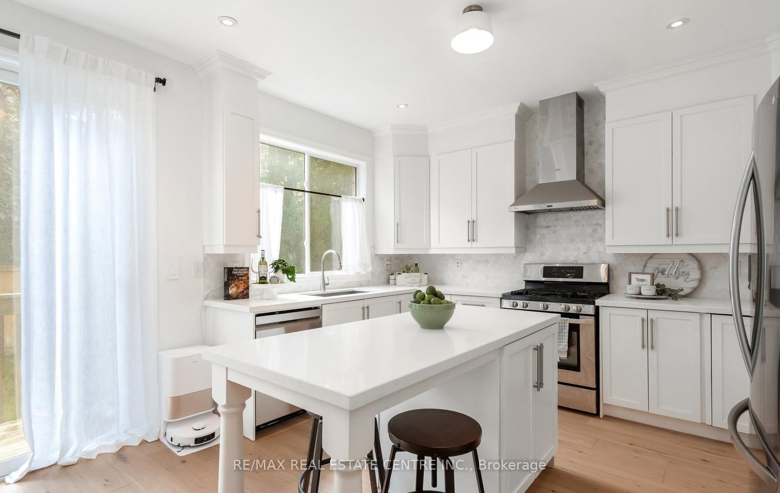 54 Apple Blossom Crescent • Halton Hills, ON photo 20