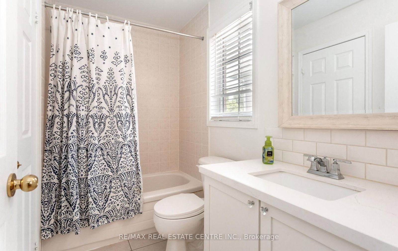 54 Apple Blossom Crescent • Halton Hills, ON photo 40