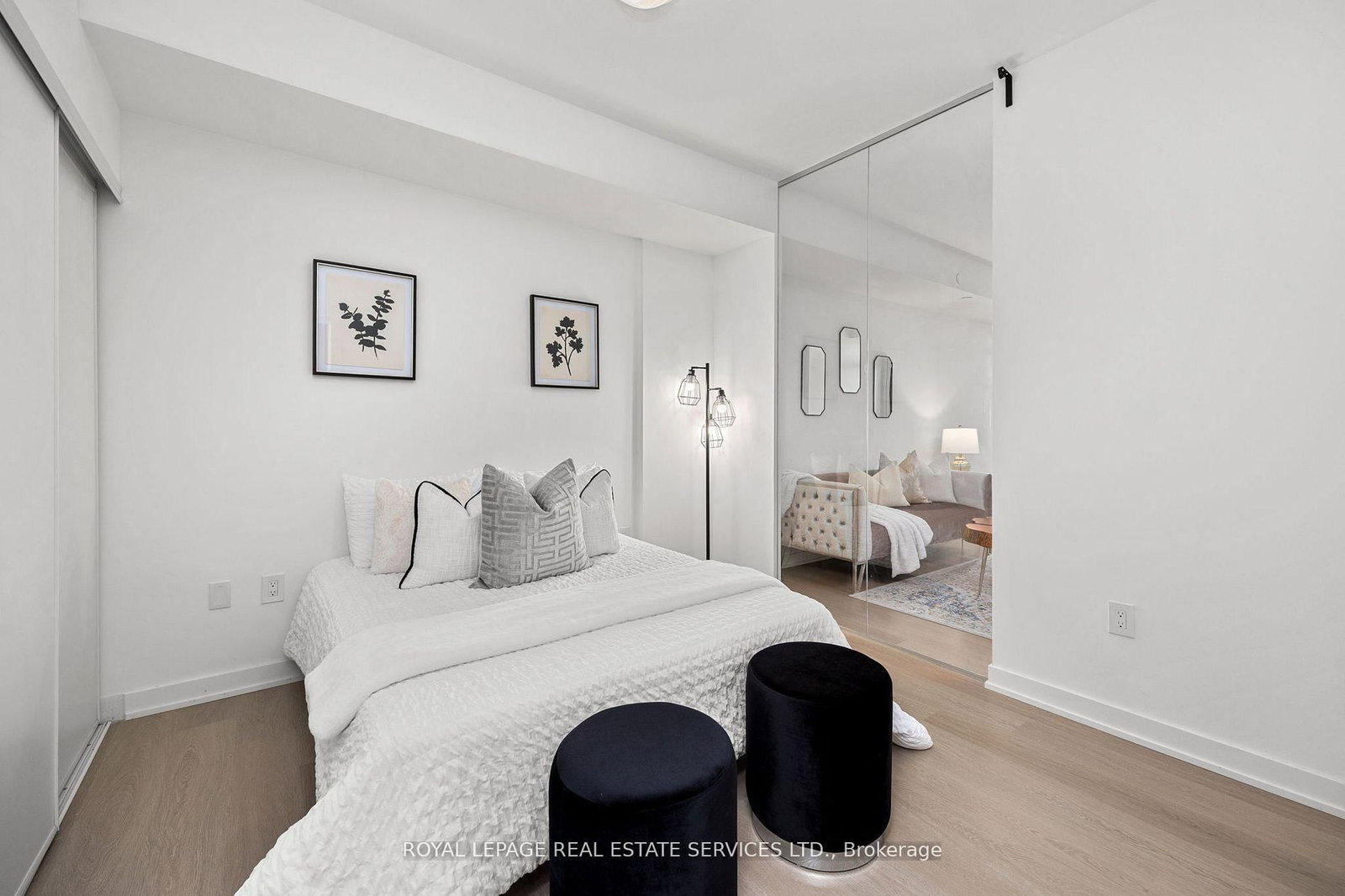 859 The Queensway • #608 • Toronto, ON photo 17