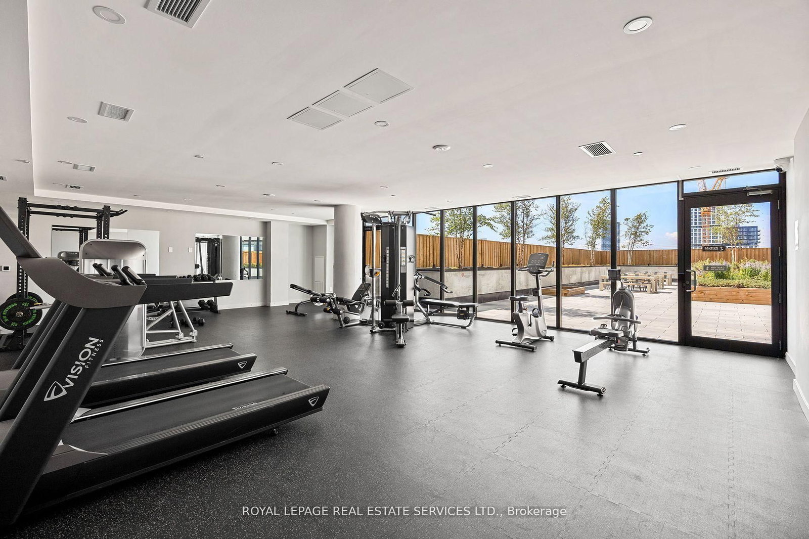 859 The Queensway • #608 • Toronto, ON photo 27
