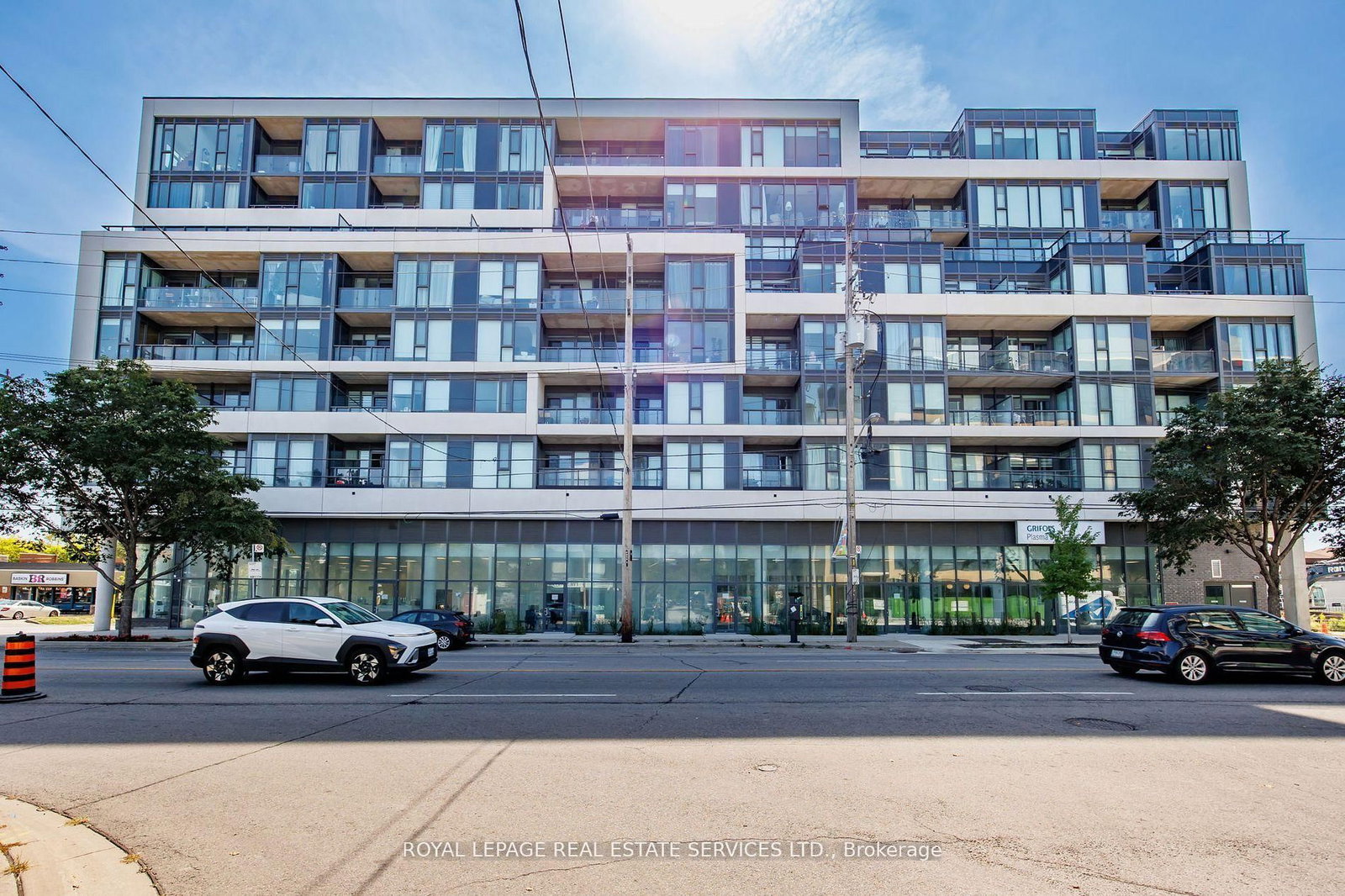 859 The Queensway • #608 • Toronto, ON photo 31