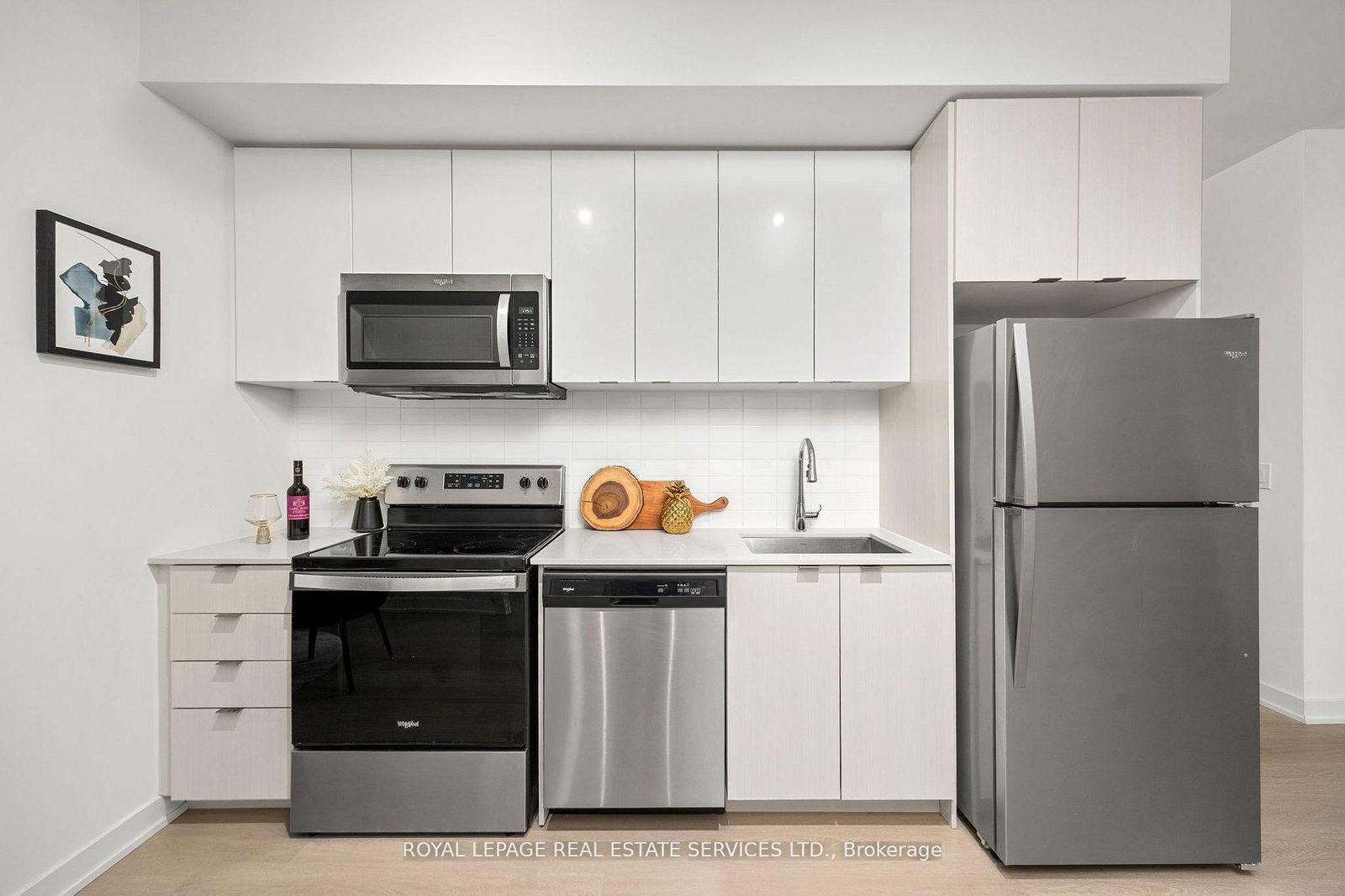 859 The Queensway • #608 • Toronto, ON photo 8