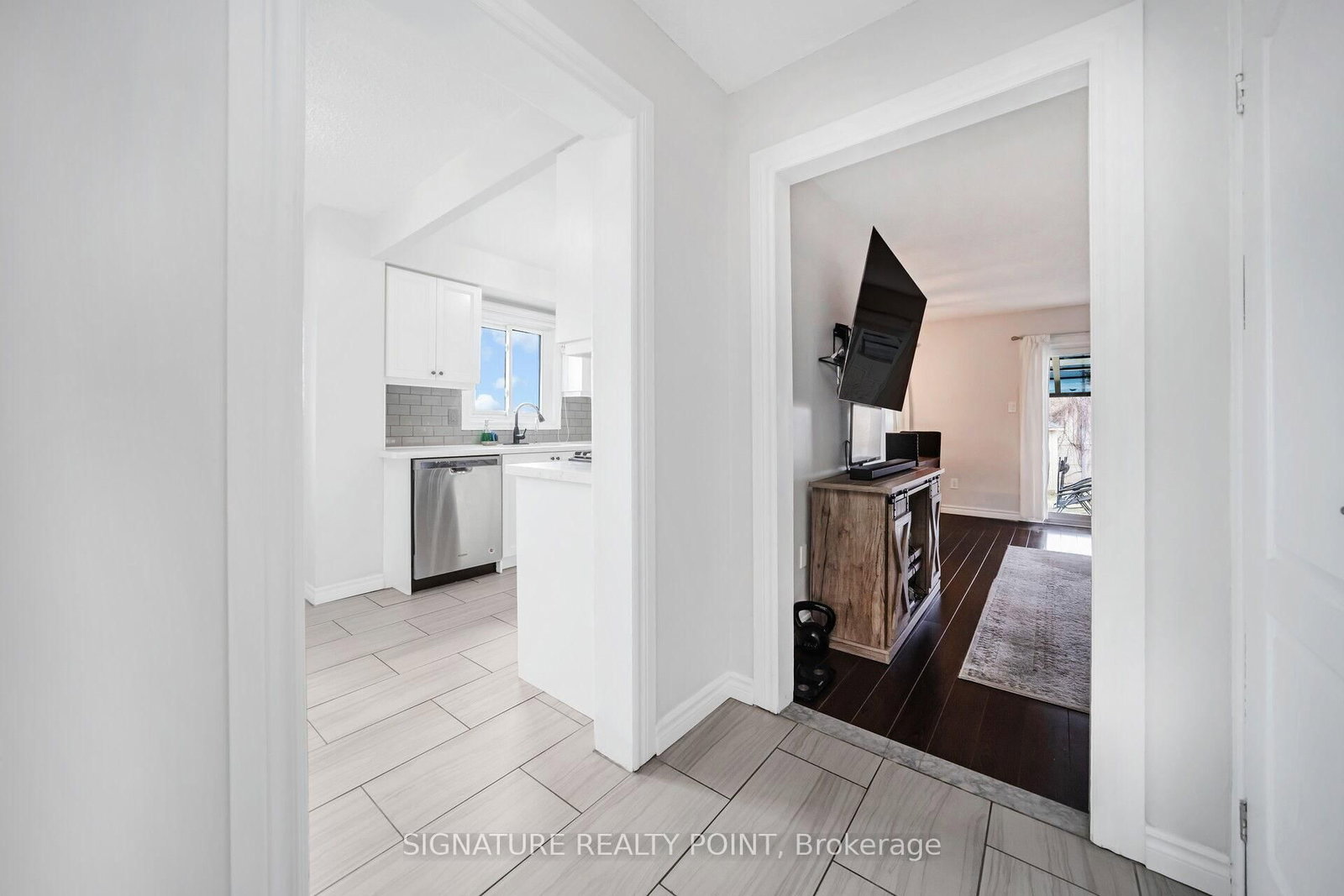 222 Simmons Boulevard • Brampton, ON photo 8