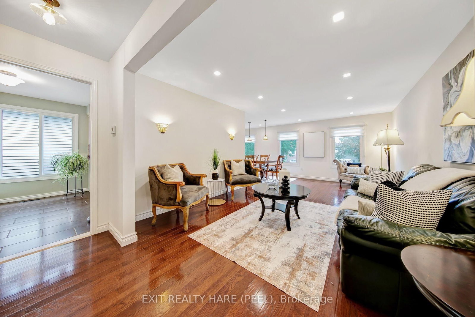 48 Nanport Street • Brampton, ON photo 6