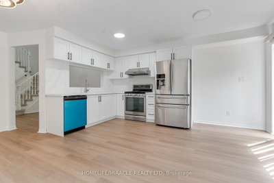 4191 Goldenrod Mississauga,ON L5V 3C2 — Photo 12