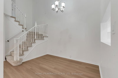4191 Goldenrod Mississauga,ON L5V 3C2 — Photo 16