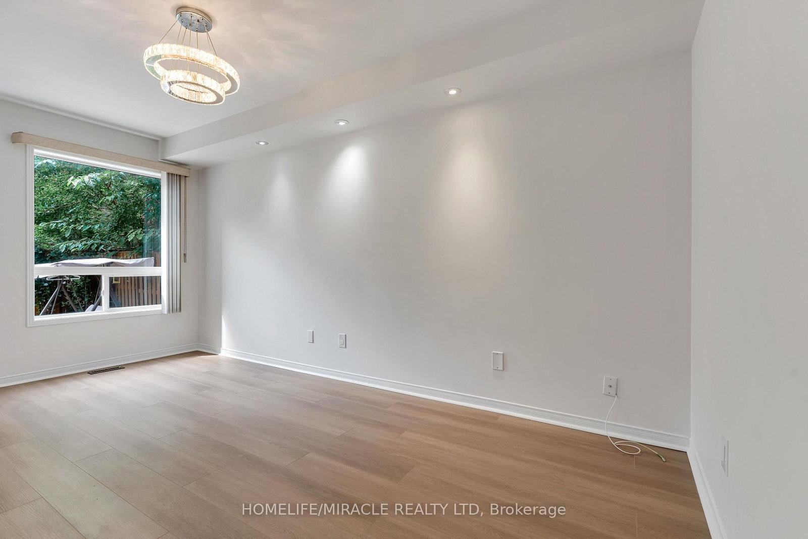 4191 Goldenrod Crescent • Mississauga, ON photo 8