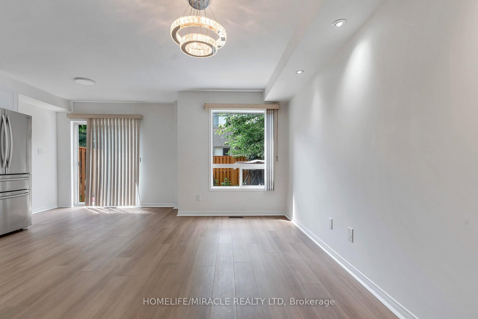 4191 Goldenrod Crescent • Mississauga, ON photo 9