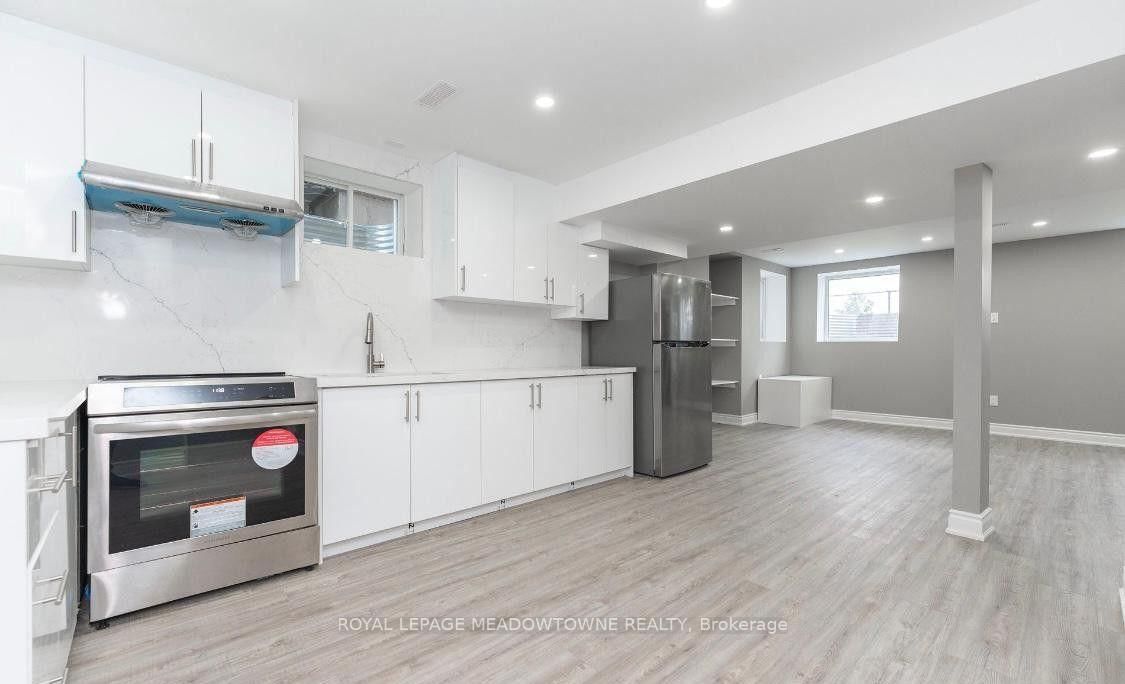 #Basement - 127 Yates Drive, Milton 4